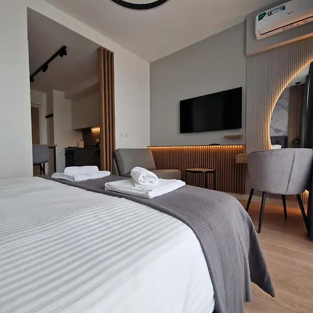 Διαμέρισμα Aqua Royal Bw *